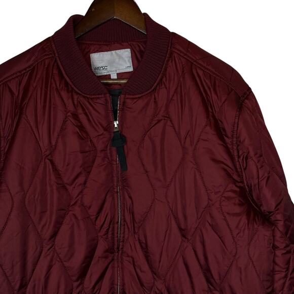 WESC Men’s Sixten Quilted Bomber Jacket Maroon Satin size Large - Picture 3 of 6